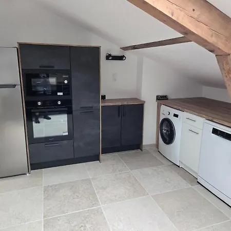 Апартаменты Centre De Avec Jardin Туль