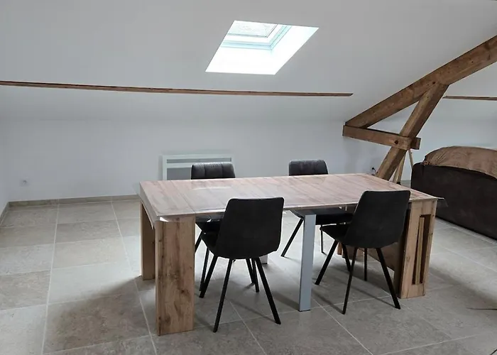 Centre De Avec Jardin 公寓 图勒